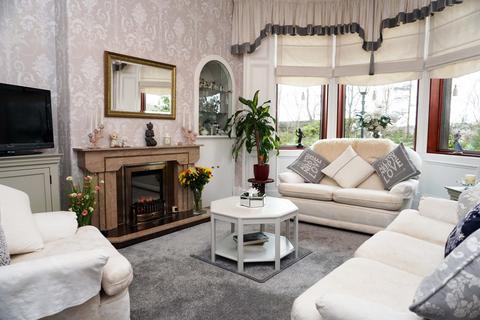 3 bedroom semi-detached villa for sale, Maxwellton Avenue, East Kilbride G74