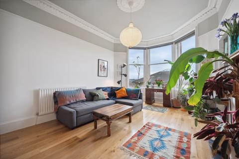 1 bedroom flat for sale - Oban Drive, Flat 2/1, North Kelvinside, Glasgow, G20 6AE