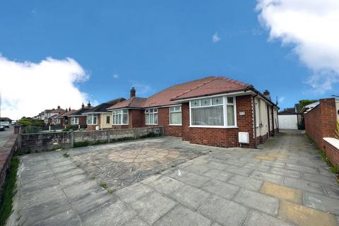 2 bedroom bungalow for sale, North Drive, Cleveleys FY5