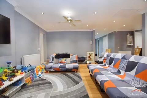 undefined, Tyrell Close, Sudbury, Harrow