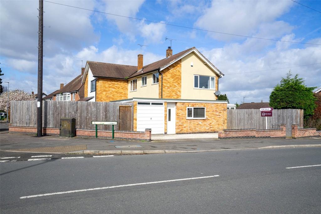Oadby, Leicester LE2 3 bed link detached house for sale £360,000
