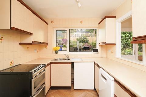 88 Old Hay Close, Sheffield, S17 3GQ