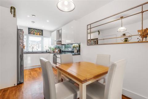 20 Acorn Way, Orpington, BR6 7FG