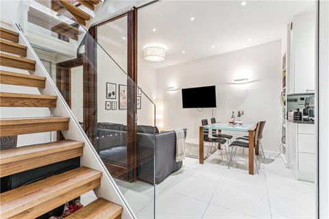 3 bedroom apartment for sale, Redfield Lane, Kenway Village, SW5