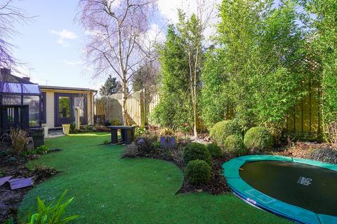 111 Lowedges Road, Sheffield, S8 7LE