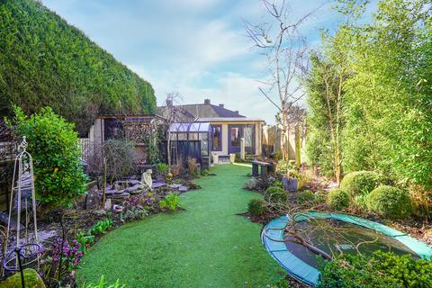 111 Lowedges Road, Sheffield, S8 7LE