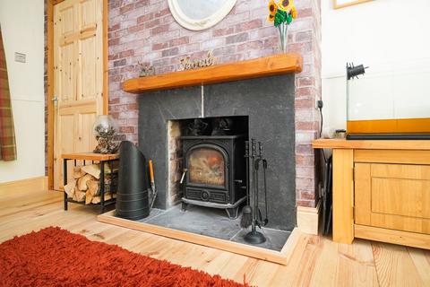 111 Lowedges Road, Sheffield, S8 7LE