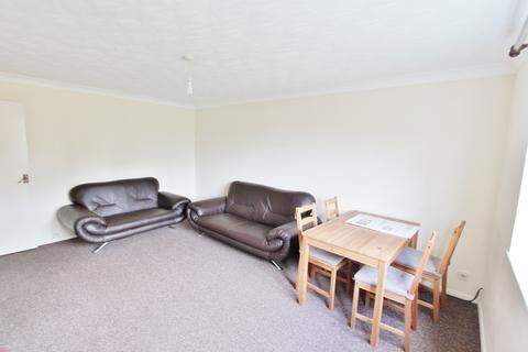 2 bedroom apartment to rent, Millhaven Close, Chadwell Heath, RM6