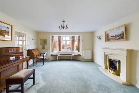 20a Cotteswold Road, Gloucester, GL4 6RG