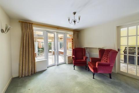 20a Cotteswold Road, Gloucester, GL4 6RG