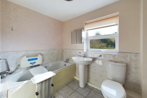 20a Cotteswold Road, Gloucester, GL4 6RG