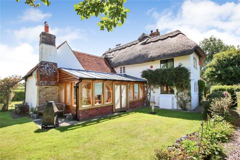 4 bedroom detached house for sale, Lymington Road, East End, Lymington, Hampshire, SO41