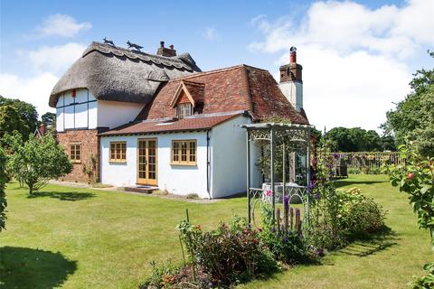 4 bedroom detached house for sale, Lymington Road, East End, Lymington, Hampshire, SO41