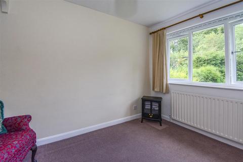 17 Broombank, Huddersfield, HD2 2DJ