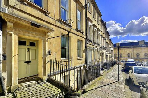 2 bedroom flat for sale, Russell Street, Bath, BA1 2QF