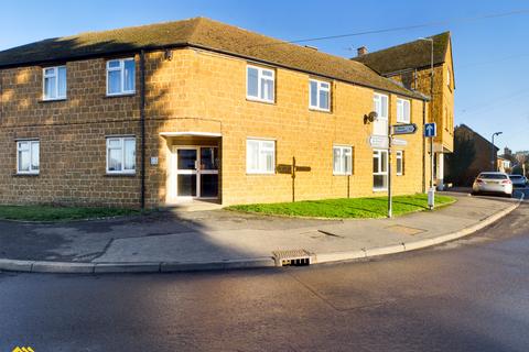 2 bedroom flat for sale, Manor Court, Fenny Compton CV47