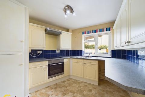 2 bedroom flat for sale, Manor Court, Fenny Compton CV47