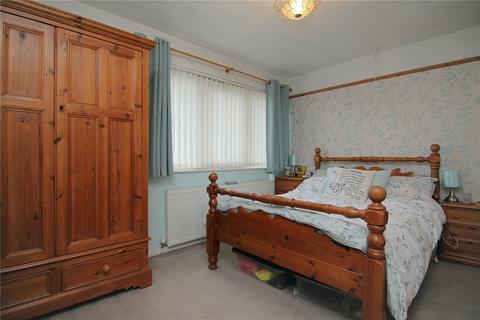 16 Robin Drive, Bradford, BD2 2HA