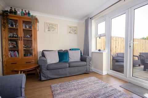 4 bedroom end of terrace house for sale, Osborne Heights, East Cowes