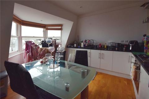 2 bedroom apartment for sale - Marine Parade West, Clacton-on-Sea, Essex