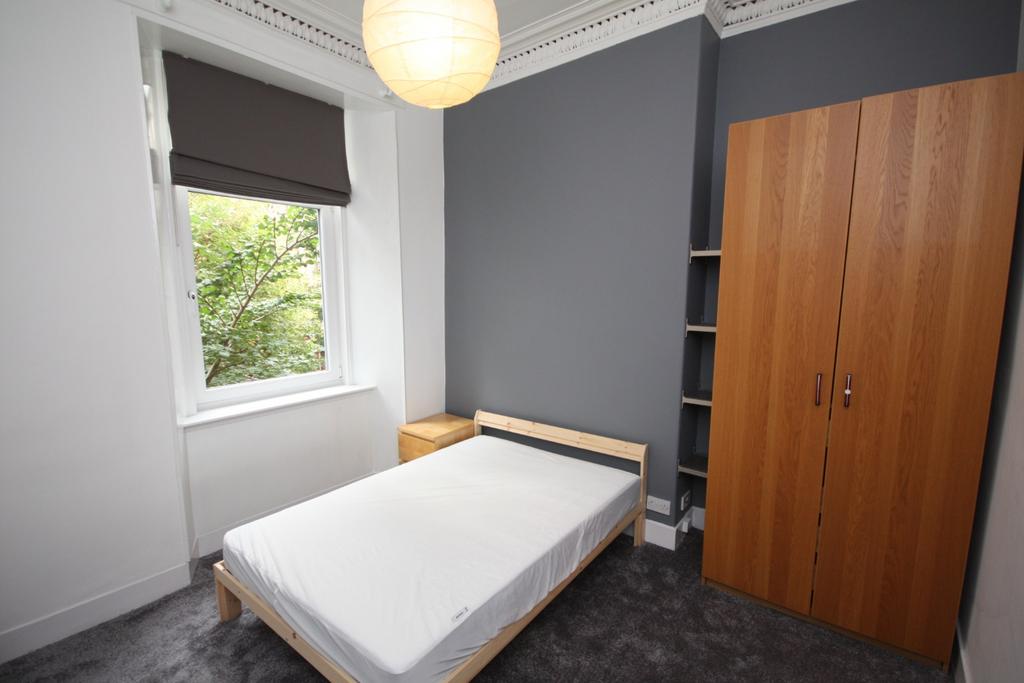 Apartment in Edinburgh - More