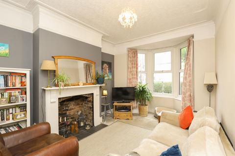 22 Manor Road, Chesterfield, S40 1HX