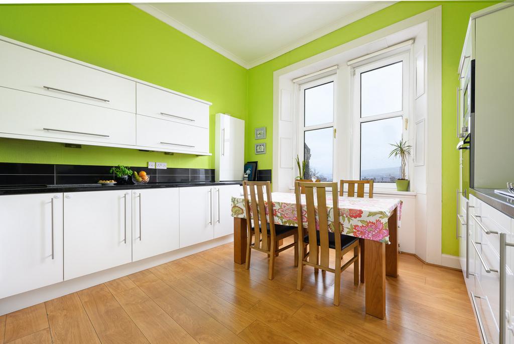 Union Street, Greenock, PA16 2 bed flat for sale £150,000