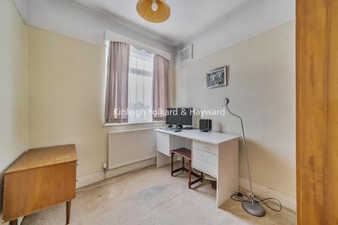 150 Green Lane, Chislehurst, BR7 6AY