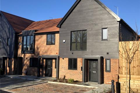 3 bedroom end of terrace house for sale - Bell Mews, Codicote, Hitchin, Hertfordshire