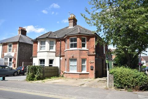 3 bedroom semi-detached house for sale, Horley, Surrey, RH6