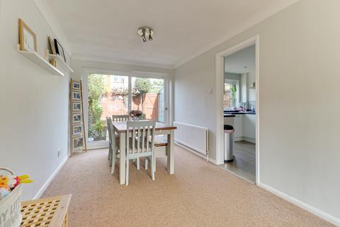3 bedroom terraced house for sale - Sovereign Close, Southsea