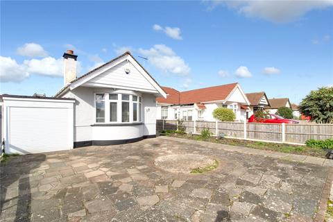 2 bedroom bungalow for sale - Oaken Grange Drive, Southend-on-Sea, Essex, SS2