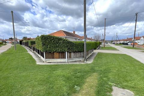 3 bedroom bungalow for sale - Giffords Cross Avenue, Corringham, Stanford-le-Hope, Essex, SS17
