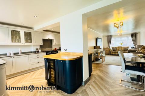 12 Lumsden Square, Murton, Seaham, SR7 9HP