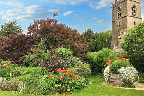 4 bedroom detached house for sale, The Cross, Stonesfield, OX29