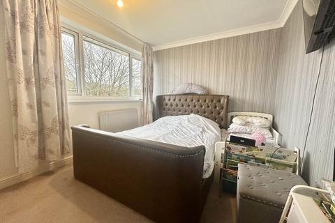 11 Abbey Walk, Houghton Regis, Dunstable, LU5 5PP