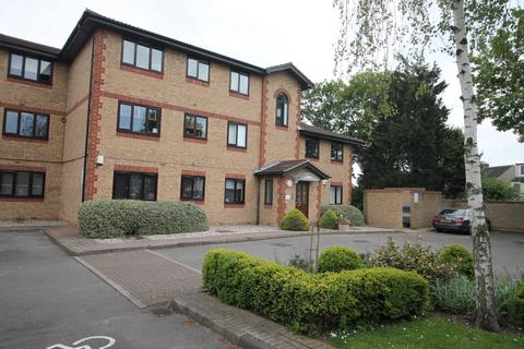 2 bedroom flat to rent - Hutchins Close, Hornchurch, Essex, Rm12