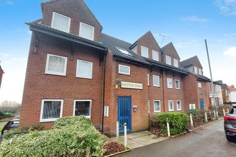 1 bedroom apartment for sale, Flat 4, Sutton Park, Camp Hill Road, Nuneaton, Warwickshire CV10 0LP