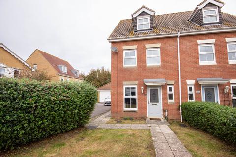 3 bedroom semi-detached house for sale, Osborne Heights, East Cowes, Isle of Wight