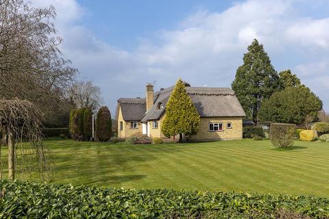 5 bedroom detached house for sale, Barton Road, Dorsington, Stratford-upon-Avon, Warwickshire, CV37