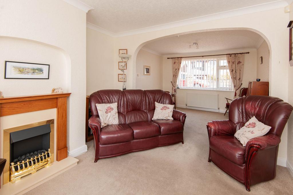 Alexandra Road East, Chesterfield S41 2 bed detached bungalow for sale