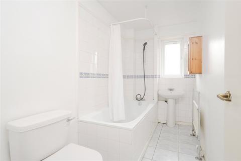 12 Carlisle Close, Kingston Upon Thames, KT2 7AU