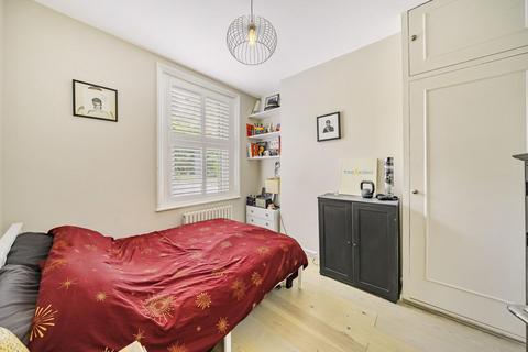 2 bedroom flat for sale, Shorrolds Road, Fulham