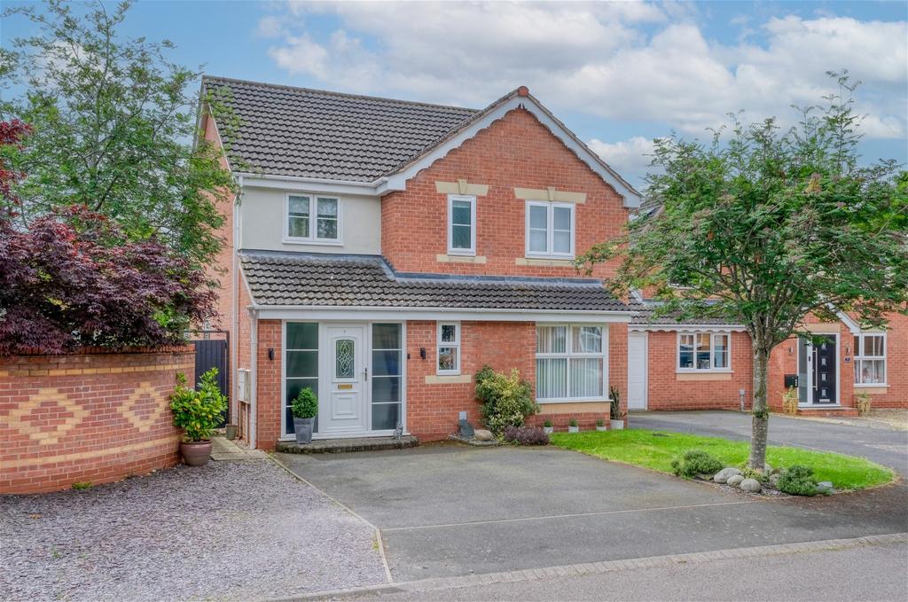 Connaught Road, The Oakalls... 4 bed detached house for sale £465,000