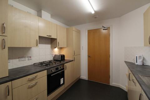 3 bedroom flat to rent, Bannermill Place, Aberdeen AB24