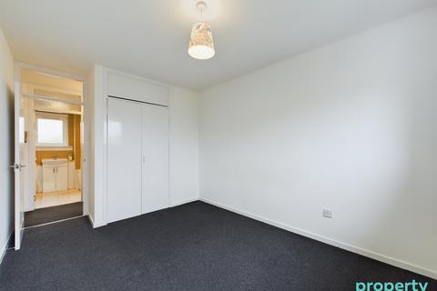 69 Balmore Drive, Hamilton, ML3 8DE