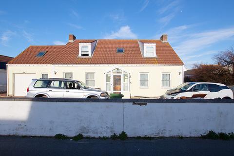 4 bedroom detached house for sale, Grande Rocque, Castel, Guernsey, GY5