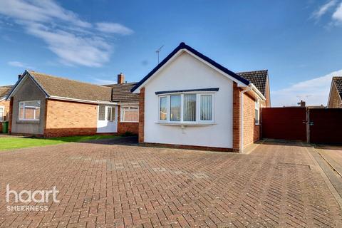 2 bedroom semi-detached bungalow for sale - Sunnyfields Drive, Sheerness