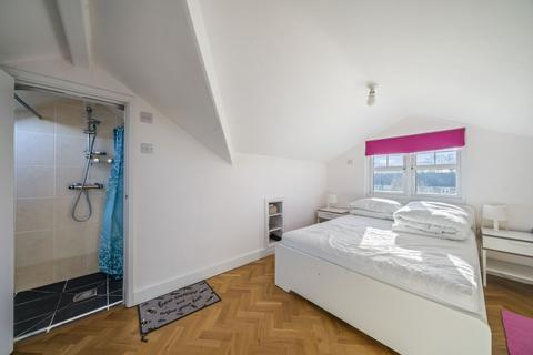 4 bedroom semi-detached house for sale - Ann Moss Way, Southwark, London, SE16