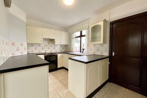 3 bedroom semi-detached house for sale - Caverswall Road, Stoke-On-Trent, ST3